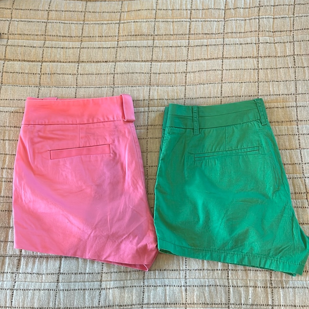 Bundle of 2 JCrew outlet shorts size 6